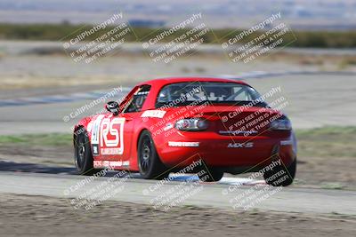 media/Oct-26-2025-CalClub SCCA (Sun) [[8ce1e69566]]/Group 2/Grapevine/